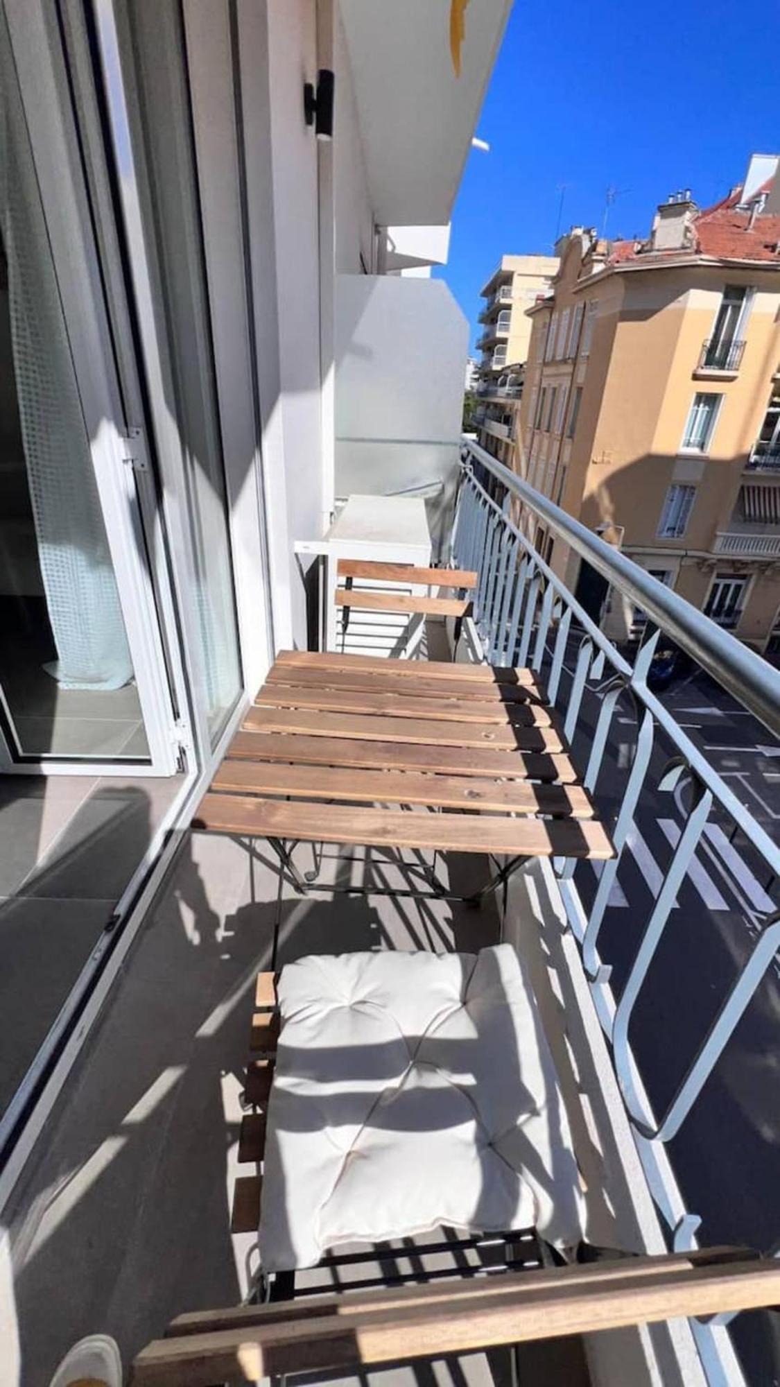 Le Versailles Coeur De Cannes Apartment ภายนอก รูปภาพ